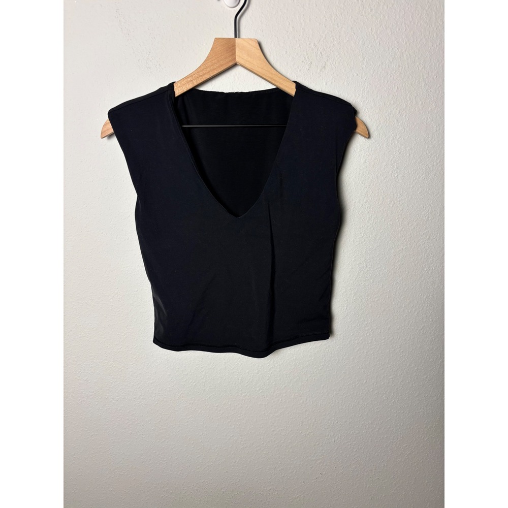 Athleta Transcend Crop Tee Black V-Neck Activewear Yoga Top Medium